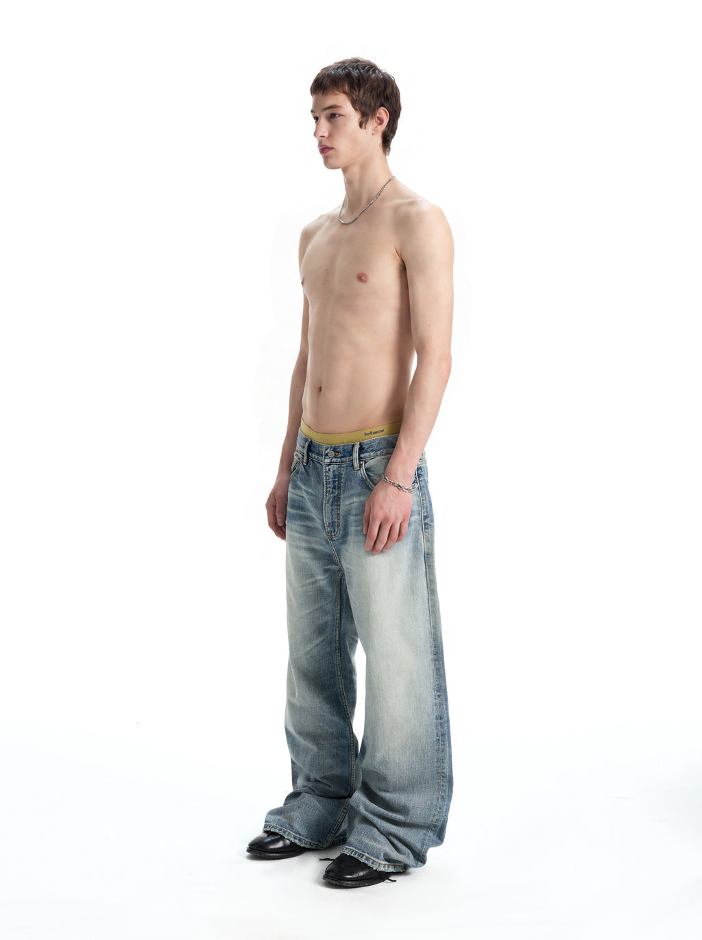 UNCLE RICH Ice Blue Slub Narrow Selvage Flare Jeans 004